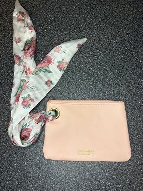 Juicy Couture Pink Pebbled Wristlet with Floral Scarf